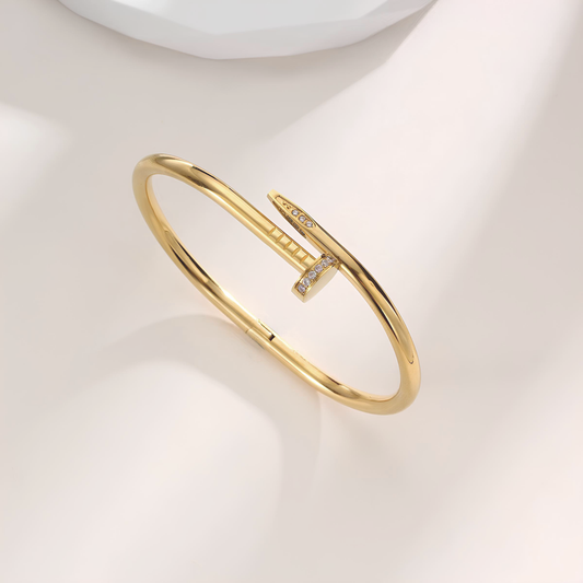 Bracelete Clavus Arc Formato de Prego em Ouro 18k ou Prata com Zircônias