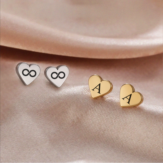 Brincos Mini Coração 7mm Personalizado em Aço Inox Premium