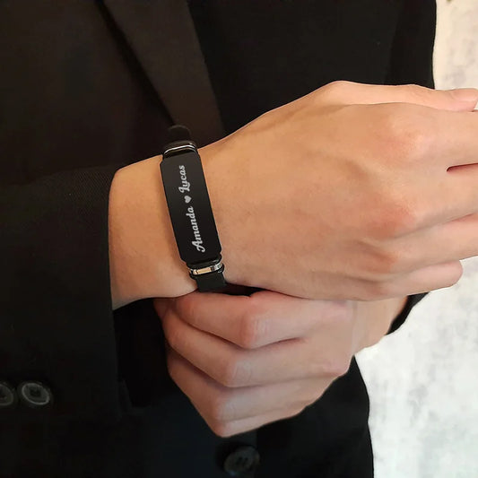 Pulseira de Silicone com Display Personalizada com Nome ou Frase em Aço Inox Premium