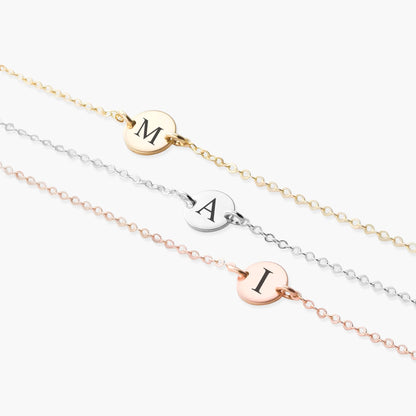 Gargantilha Mini Pingente Redondo com Letra Personalizada em Aço Inox Premium