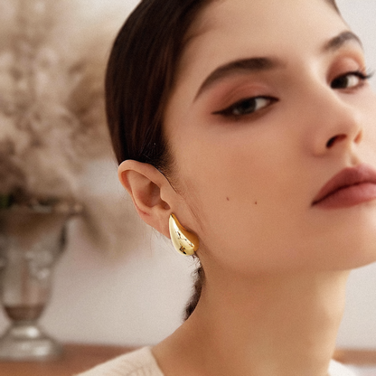 Brincos The Drop com Formato de Gota em Ouro 18k ou Prata