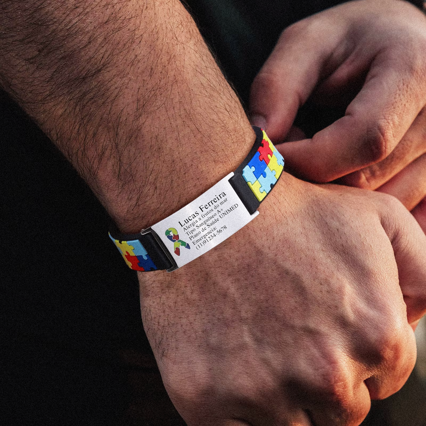 Pulseira Autismo Personalizada com Tag de Identificação em Silicone e Inox Premium