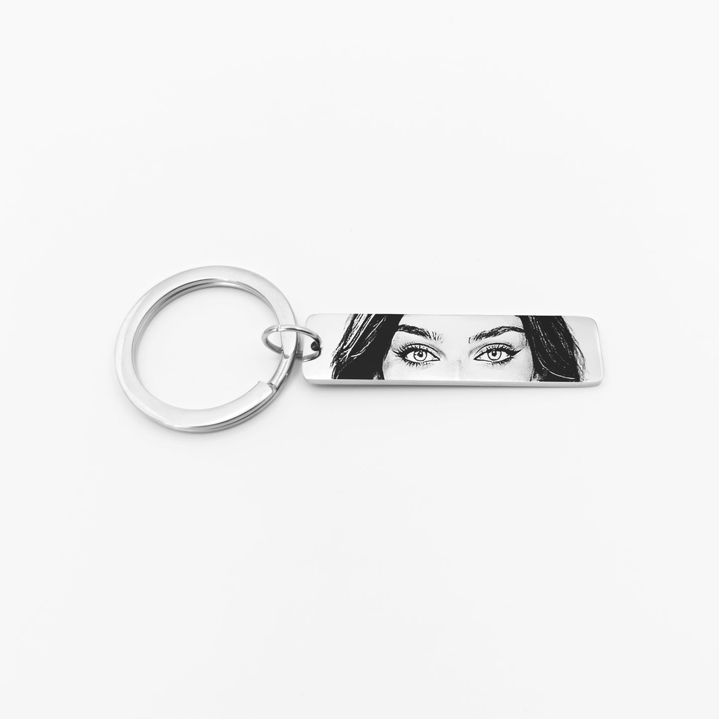 Chaveiro com Olhar Personalizado em Aço Inox Premium