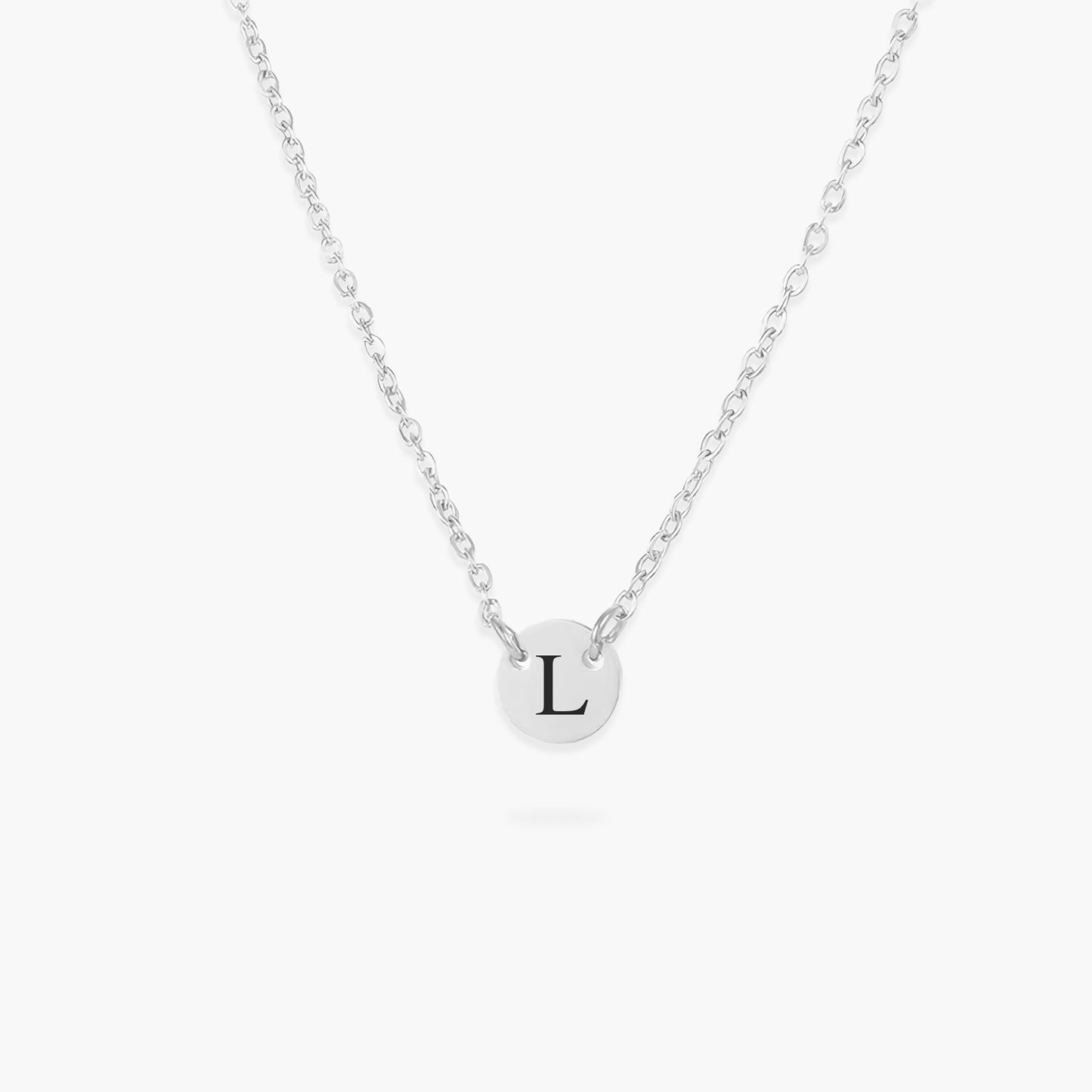 Gargantilha Mini Pingente Redondo com Letra Personalizada em Aço Inox Premium