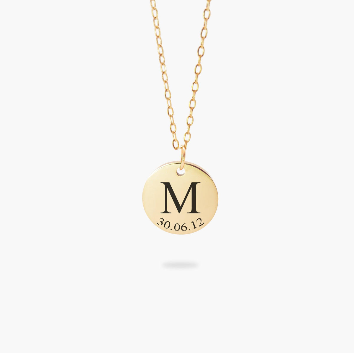 Colar Com Inicial Colar com Pingente de Letra Inicial e Data Especial Personalizado em A ...